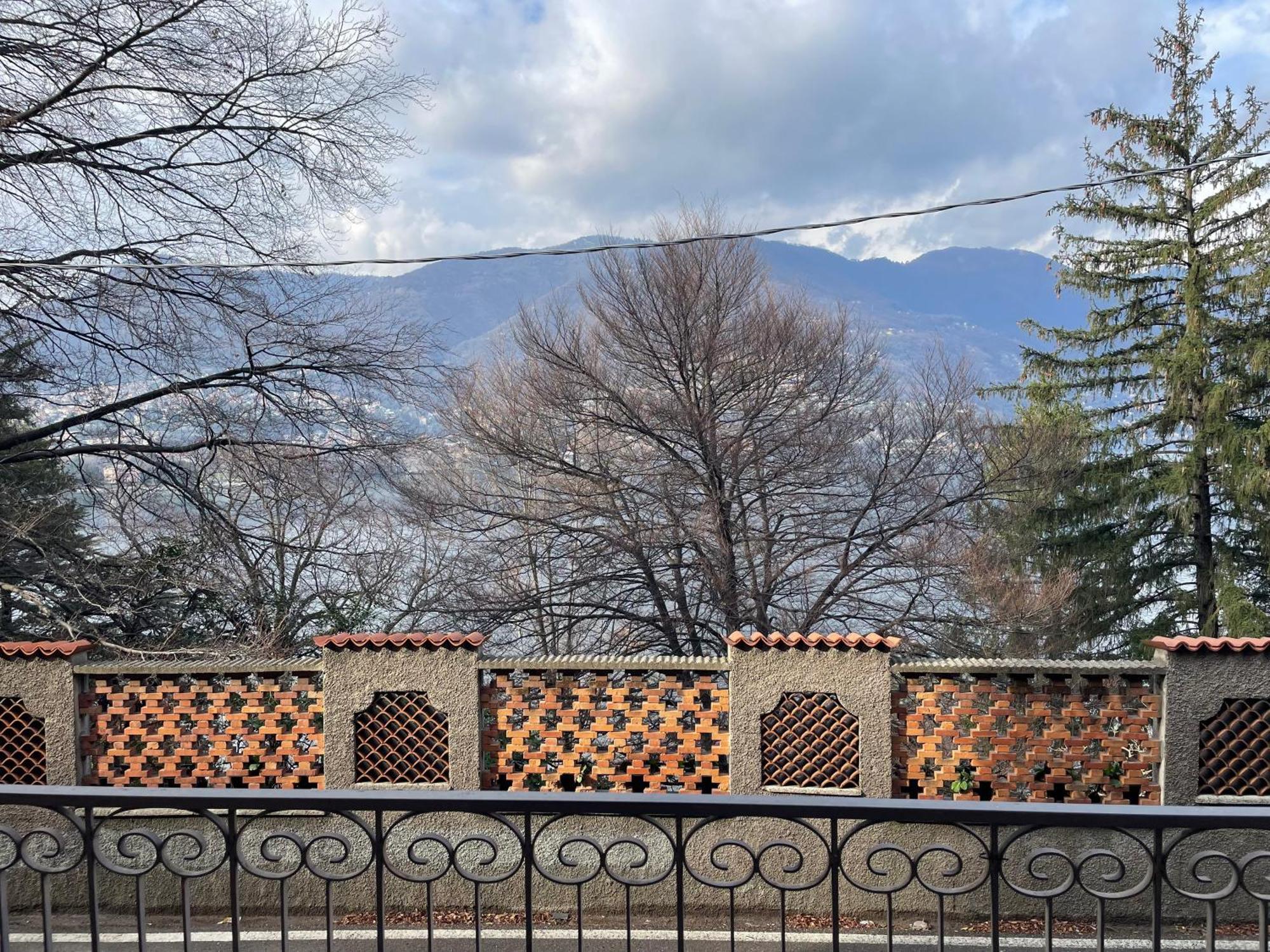 L Como Lake Apartment Bagian luar foto